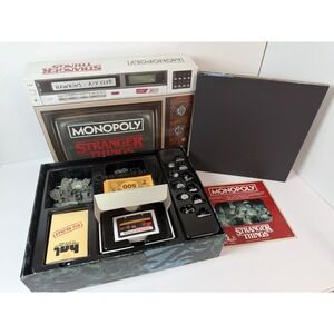 Monopoly Stranger Things Collector's Edition Hawkins A/V Club TV Box